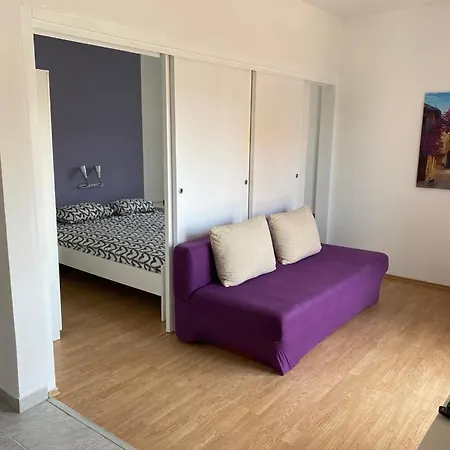 Olea Apartment *