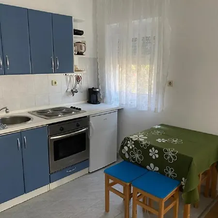 Olea Apartment Rab Town