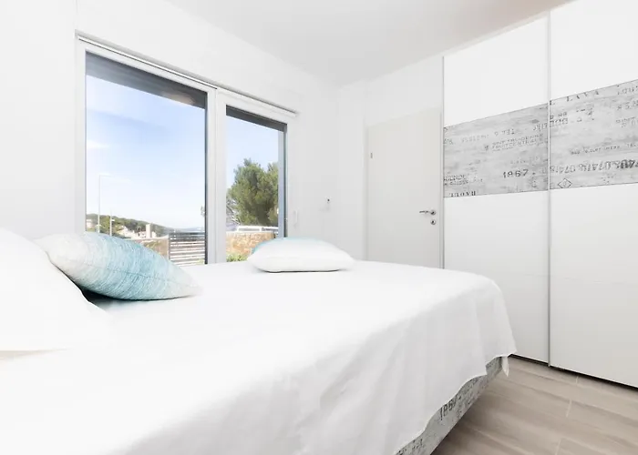 Olea Apartment *