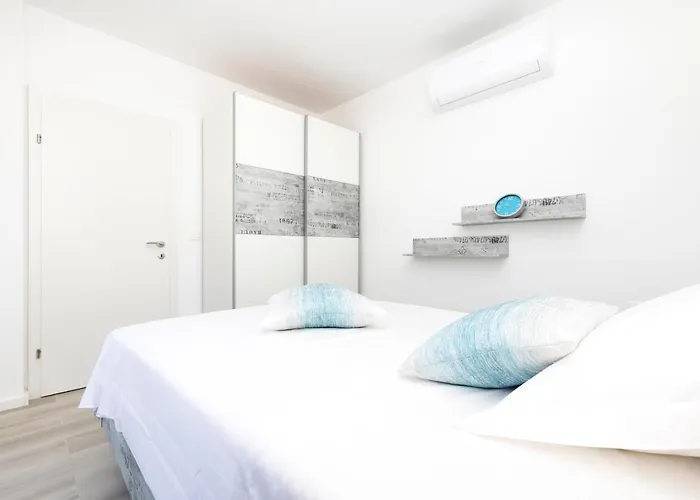 Olea * Mali Lošinj